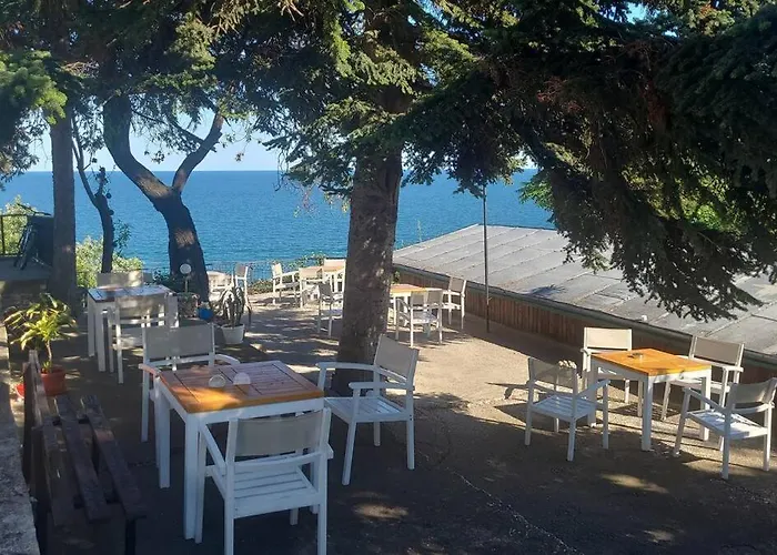 Bunaglows Panoramic Village * בלצ'יק