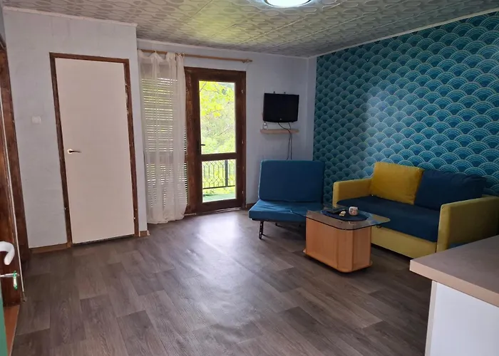 Bunaglows Panoramic Village بالشيك